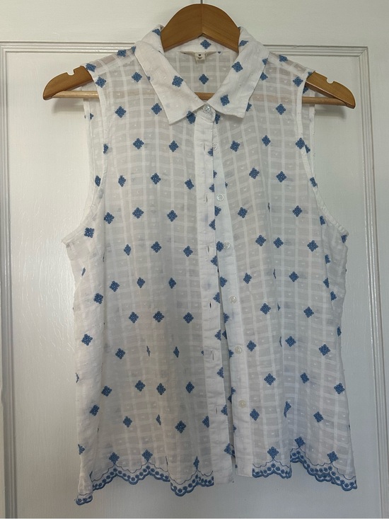 Lucky Brand Tops - Lucky Brand White Sleeveless Button-Down Top with Blue Embroidery